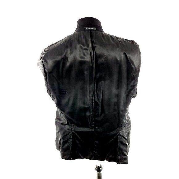 Calvin Klein Wool 2 Button Blazer 42R Black Tagged 46R Has Been Tailored From Or - Picture 10 of 10